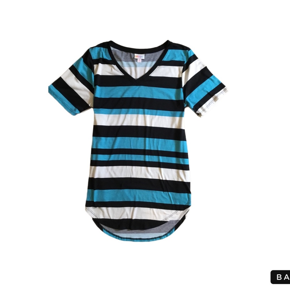 Iris Lularoe top tshirt